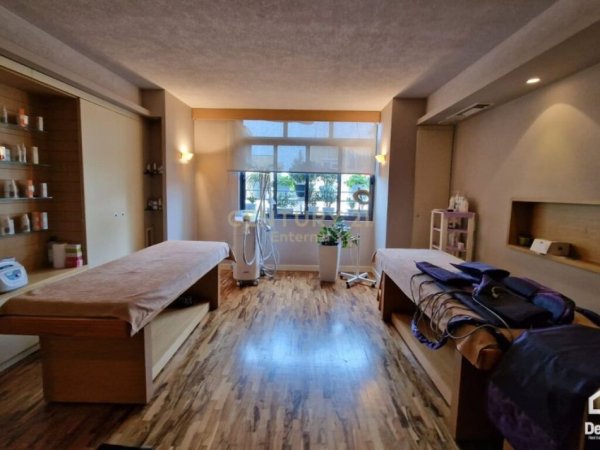 Tirane, shes apartament 2+1+Aneks+Ballkon Kati 2, 108 m² 210.000 € (Ish Restorant Durresi)