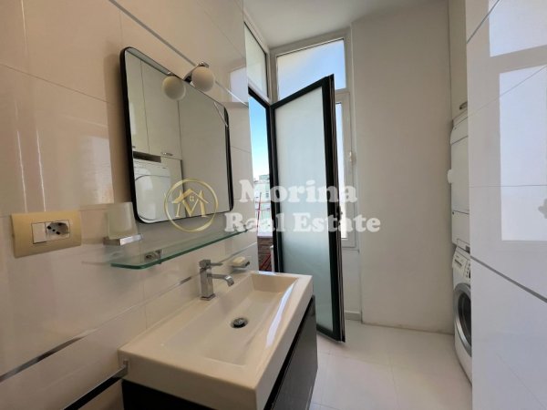Tirane, jepet me qera apartament 2+1 Kati 7, 123 m² 1.500 € (Blloku)