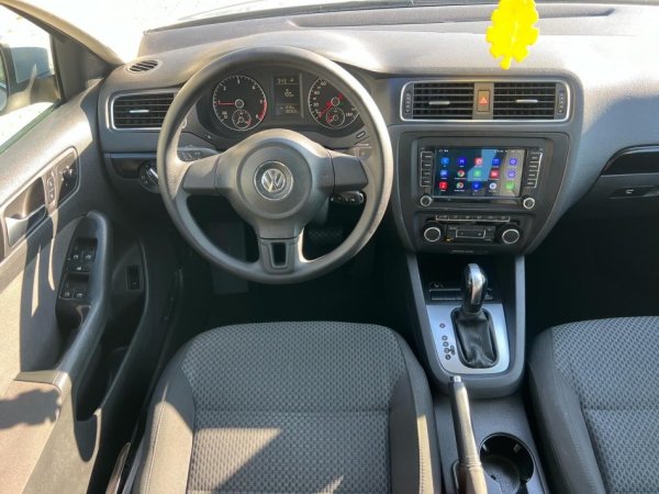 VW JETTA 1.6 NAFTE 👉 2012 👈 kambio AUTOMATIKE 7.350 €