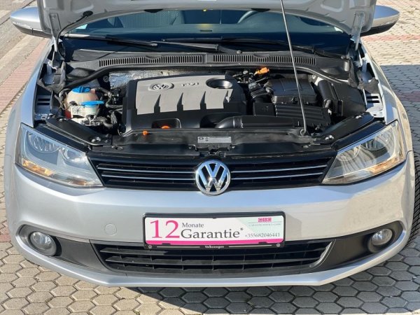 VW JETTA 1.6 NAFTE 👉 2012 👈 kambio AUTOMATIKE 7.350 €
