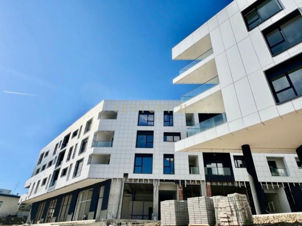 Tirane, shes apartament 2+1+Aneks+Ballkon Kati 3, 118 m² 307.000 € (Liqeni i Thate)