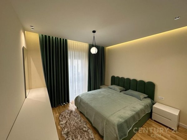 Tirane, shes apartament 2+1+Aneks+Ballkon , 95 m² 279.000 € (Park Life)