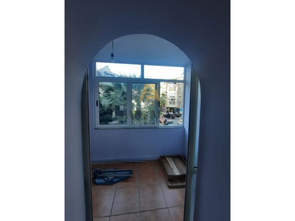 Tirane, shitet apartament 2+1 Kati 2, 96 m² 210.000 € (Stadiumi Dinamo)