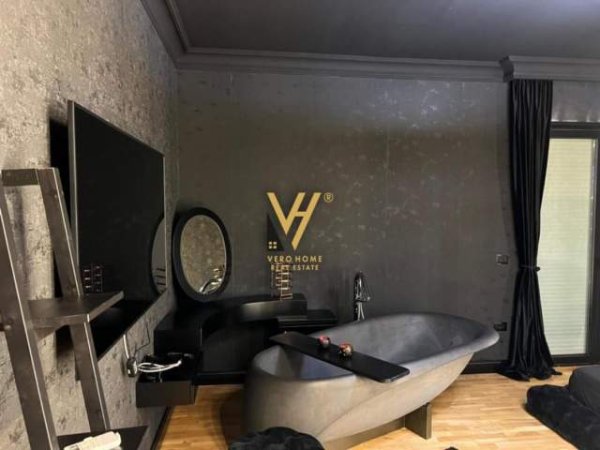 Tirane, jepet me qera apartament 2+1+A+BLK Kati 0, 131 m² 1.800 Euro (TEG)