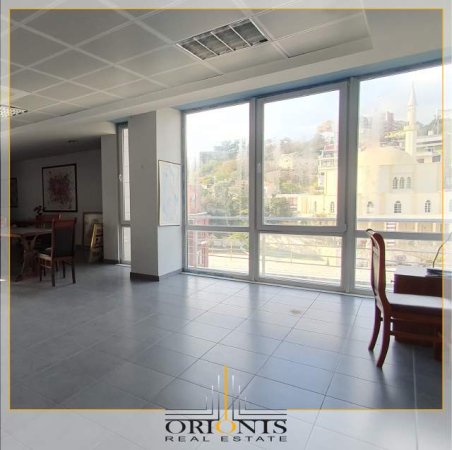 Durres, shitet zyre Kati 5, 90 m² 180.000 Euro (Qendër, Bashkia)