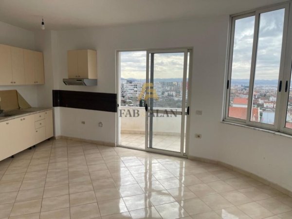 Tirane, shitet apartament 1+1 Kati 4, 72 m² 85.000 € (Fresku)