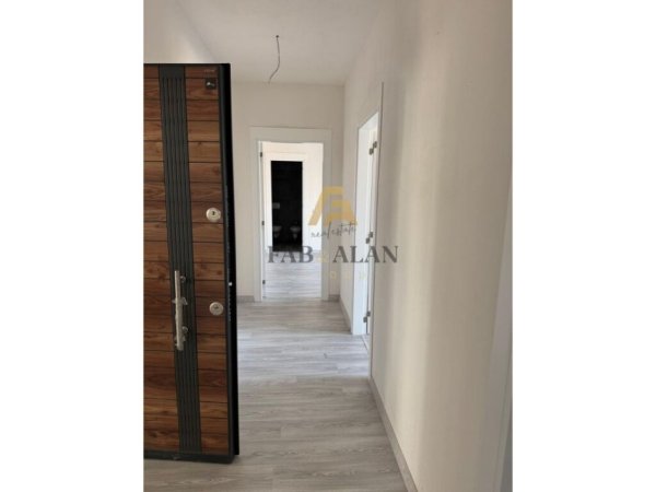 Tirane, shitet apartament 2+1+2 Kati 4, 113 m² 198.000 € (Bulevardi i Ri,)
