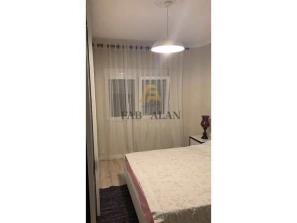 Tirane, shitet apartament 2+1 Kati 2, 79 m² 225.000 € (Rruga e Durresit)