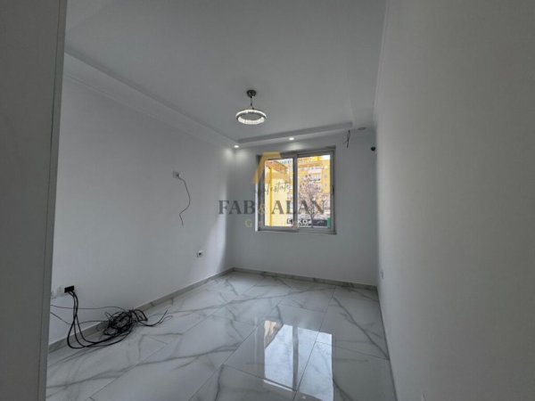 Tirane, shitet apartament 1+1 Kati 2, 47 m² 145.000 € (Rruga e Dibres, Farmacia 10)