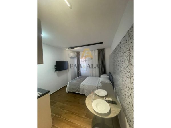 Tirane, shiten 4 garsoniere Kati 4, 100 m² 330.000 € (Ish Blloku)