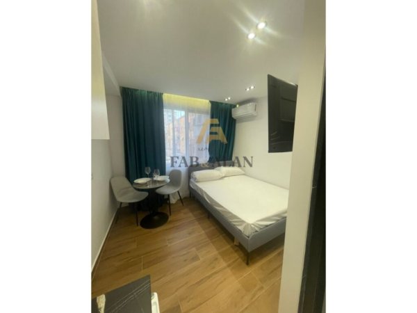 Tirane, shiten 4 garsoniere Kati 4, 100 m² 330.000 € (Ish Blloku)