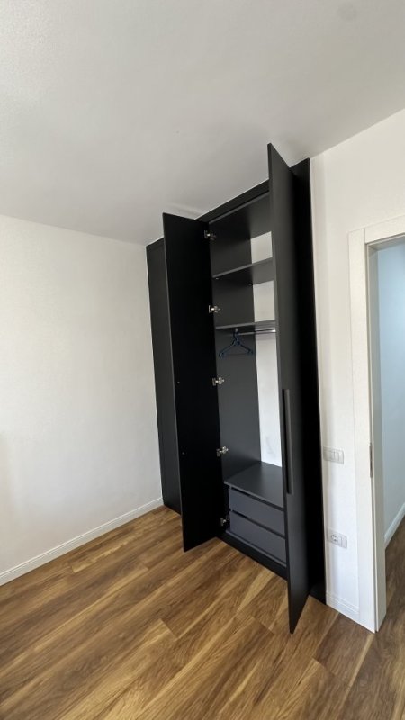 Tirane, jepet me qera apartament 1+1 Kati 5, 65 m² 500 € (Astir, Kompleksi Sima Com)