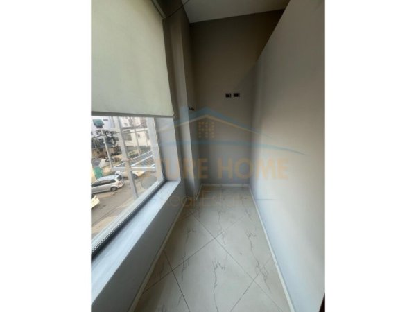 Durres, shitet ambjent biznesi Kati 1, 100 m² 275.000 € (Qendër, Durres)