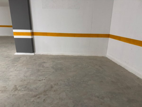 Tirane, shitet garazh Kati -2, 30.000 € ( Parkim Ekskluziv në Shitje – Komuna e Parisit! )