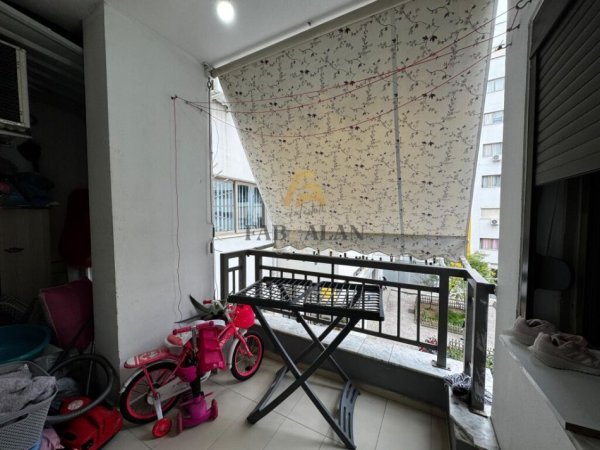 Tirane, shitet apartament 1+1 Kati 2, 63 m² 85.000 € (Astir, rruga Loni Ligori)