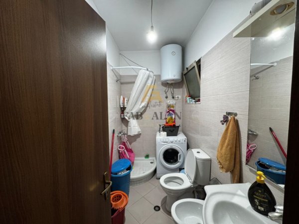 Tirane, shitet apartament 1+1 Kati 2, 63 m² 85.000 € (Astir, rruga Loni Ligori)