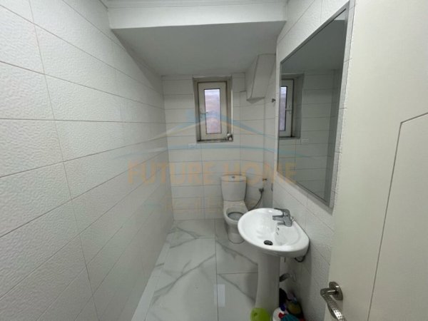 Tirane, shitet apartament 1+1 Kati 2, 48 m² 145.000 € (Rruga e Dibres)