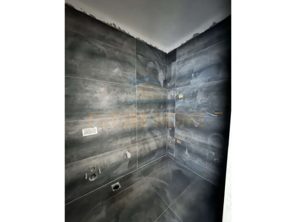 Tirane, shitet apartament 2+1 Kati 5, 78 m² 200.000 € (Mine Peza)