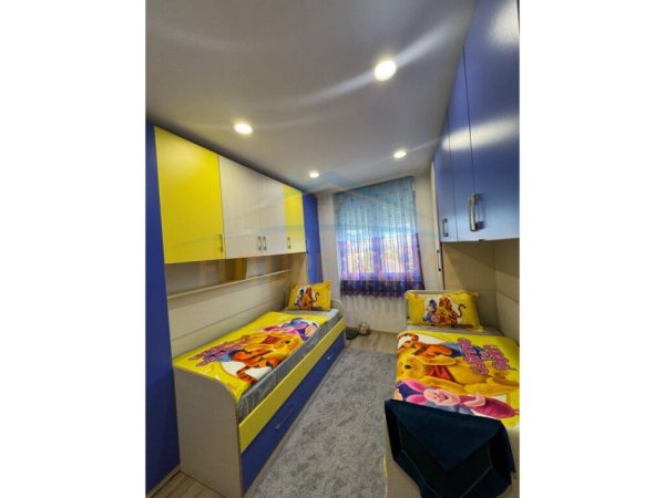 Tirane, shitet apartament 2+1 Kati 5, 106 m² 220.000 € (Rruga Bardhyl)