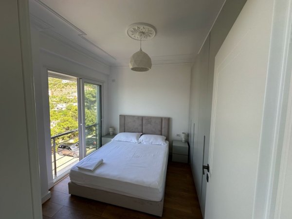 Vlore, jepet me qera apartament 1+1 Kati 2, 65 m² 550 € (Tiku dhe Mato) RV49858