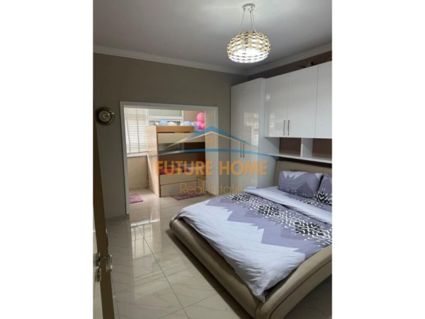 SHITET APARTAMENT 1+1 NE RRUGE BARDHYL PRANE OSLOS