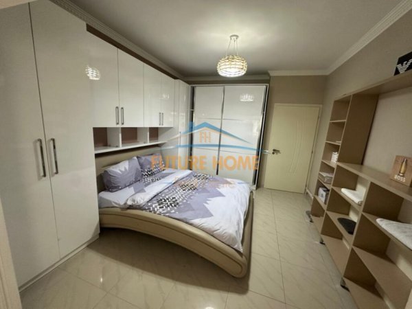 SHITET APARTAMENT 1+1 NE RRUGE BARDHYL PRANE OSLOS