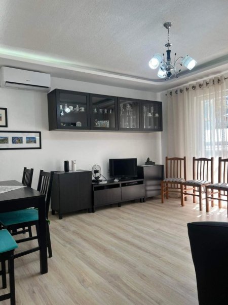 Gjirokaster, shes apartament 1+1+Ballkon Kati 4, 70 m² 55.000 € (gjirokaster)