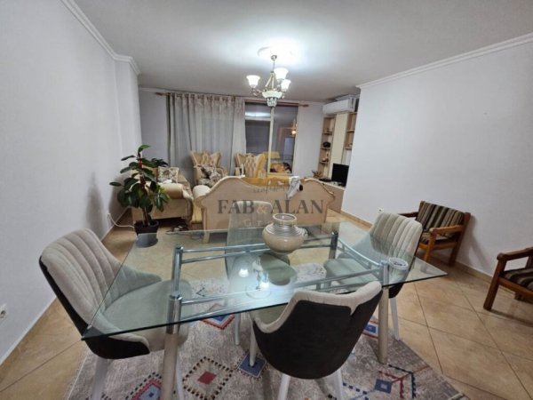 Tirane, shitet apartament 2+1+2 Kati 2, 148 m² 215.000 € (Shkolla Mihal Grameno)