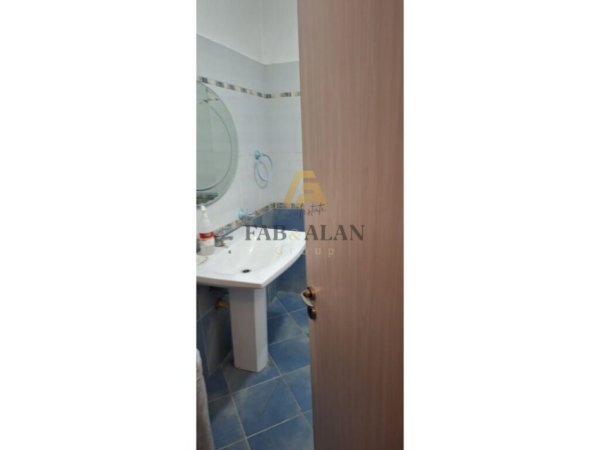 Tirane, shitet apartament 2+1+2 Kati 2, 148 m² 215.000 € (Shkolla Mihal Grameno)