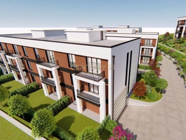 Tirane, shitet apartament 2+1+Ballkon Kati 3, 128 m² 350.000 € (Liqeni i Thate)