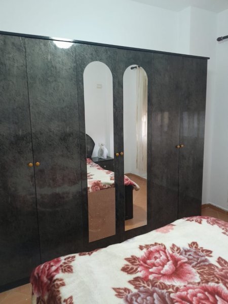 Tirane, jepet me qera apartament 1+1+Ballkon Kati 6, 68 m² 400 € (komuna e parsit)