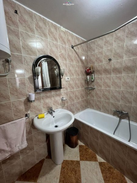 Tirane, jepet me qera apartament 2+1 Kati 6, 76 m² 600 € (vasul shanto)