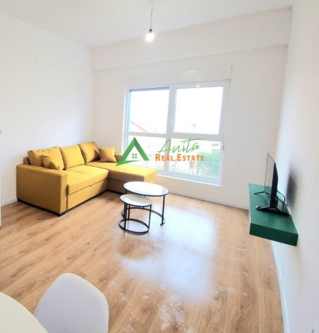 Tirane, jepet me qera apartament 1+1+Ballkon Kati 2, 65 m², 36 000Leke (Ali Demi, komplesi Kaimi)