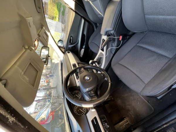 Tirane, shes makine BMW 320 Viti 2008, 6.500 Euro