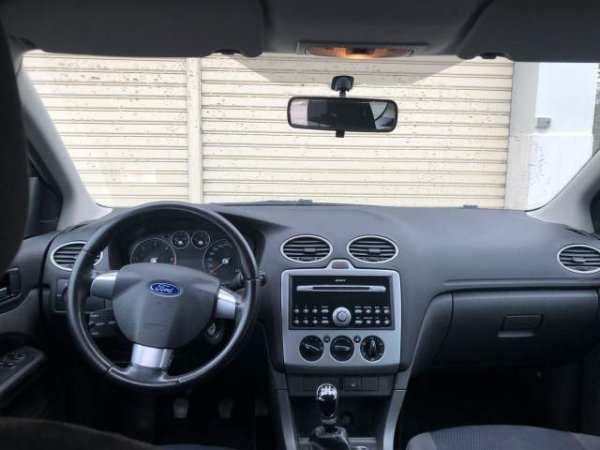 Tirane, shes makine Ford Focus Viti 2006, 3.000 Euro