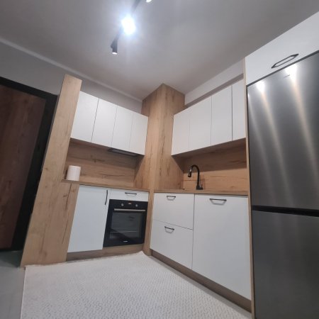 Tirane, jap me qera apartament 1+1+parkim, Kati 7, 61 m² 450 € (Univers City)