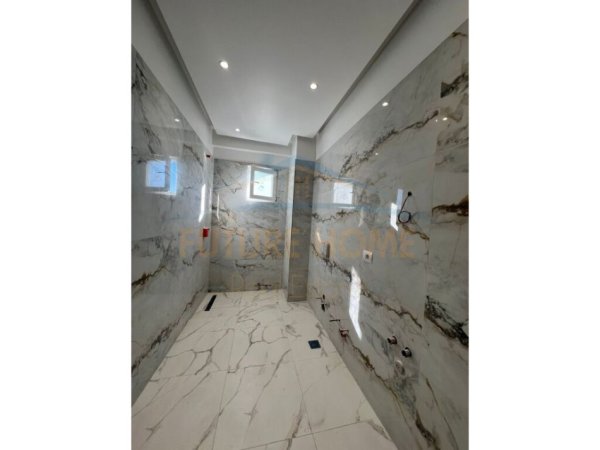 SHITET APARTAMENT 3+1 TEK KOMUNA E PARISIT
