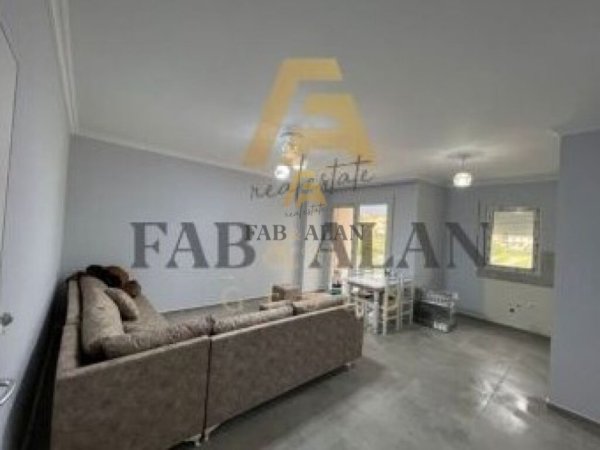 Tirane, shitet apartament 1+1 Kati 3, 67 m² 95.000 € (Ali Dem)