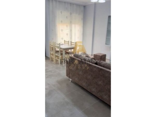 Tirane, shitet apartament 1+1 Kati 3, 67 m² 95.000 € (Ali Dem)