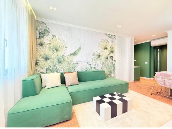 Tirane, jepet me qera apartament 1+1+Aneks Kati 11, 65 m² 1.000 € (Shallvaret)