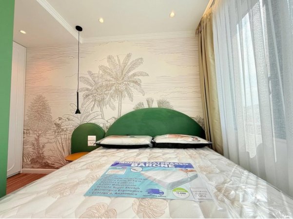 Tirane, jepet me qera apartament 1+1+Aneks Kati 11, 65 m² 1.000 € (Shallvaret)