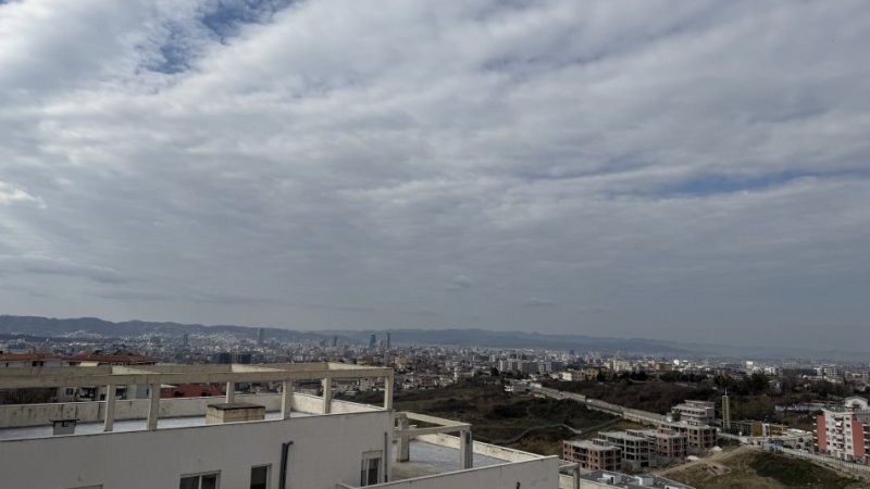 Tirane, jepet me qera apartament+verande | Penthouse 1+1 Kati 7, 84 m² 390 € (Fresk, te hotel Gaxherri)