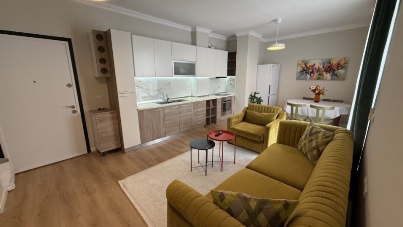 Tirane, jepet me qera apartament+verande | Penthouse 1+1 Kati 7, 84 m² 390 € (Fresk, te hotel Gaxherri)