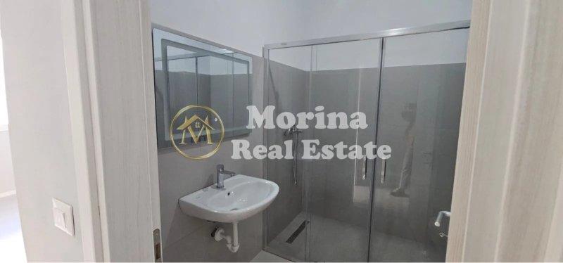 Tirane, jepet me qera apartament 2+1 Kati 3, 105 m² 520 € (Astir)