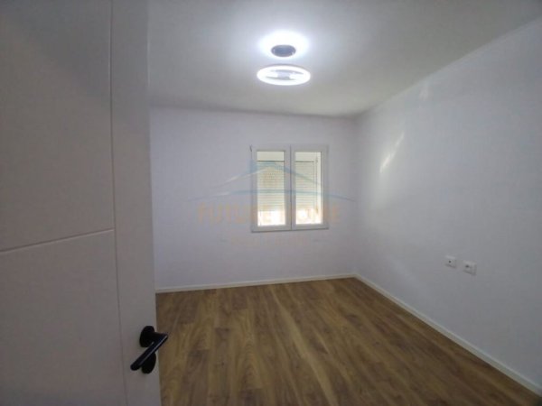 SHITET APARTAMENT 1+1 TEK ISH TREGU ELEKTRIK