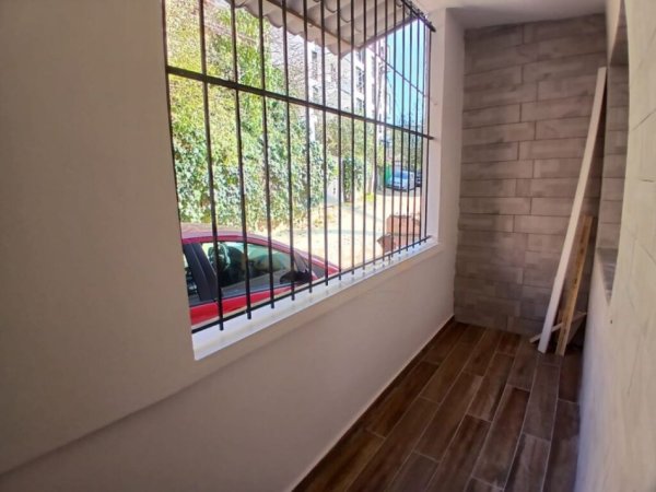 SHITET APARTAMENT 1+1 TEK ISH TREGU ELEKTRIK