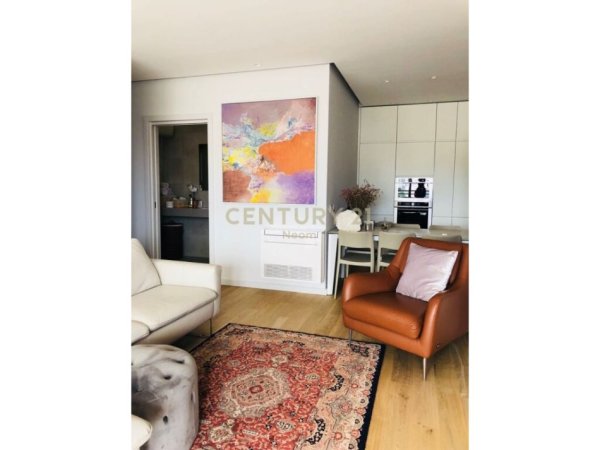 Tirane, jepet me qera apartament 1+1+Aneks+Ballkon Kati 9, 100 m² 1.000 € (Neom109917)