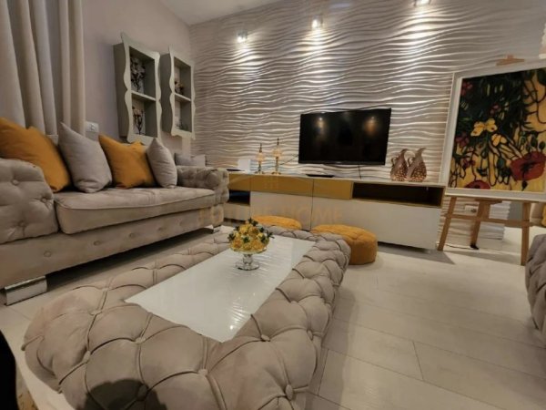 Tirane, jepet me qera apartament 2+1 Kati 2, 107 m² 1.500 € (KOPSHTI ZOOLOGJIK)