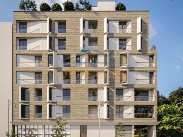 Tirane, shitet apartament 3+1 Kati 3, 179 m² 320.000 € (LIQENI I THATE)