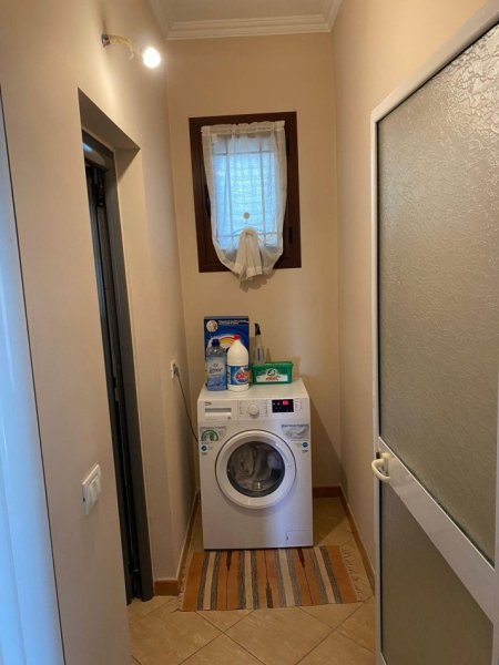 Tirane, jepet me qera apartament 2+1+Aneks+Ballkon Kati 1, 75 m² 350 € (Institut)
